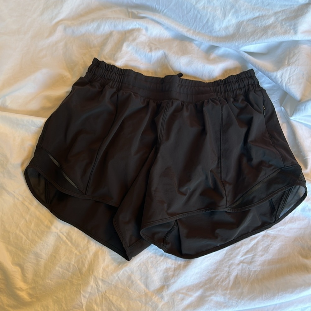 Lululemon - Picture 5 of 8
